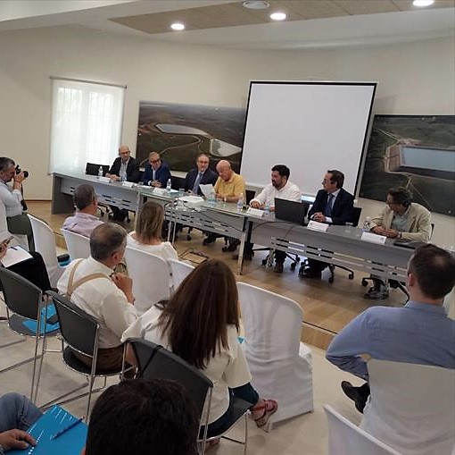 Presentan una planta piloto para mejorar la eficiencia del riego